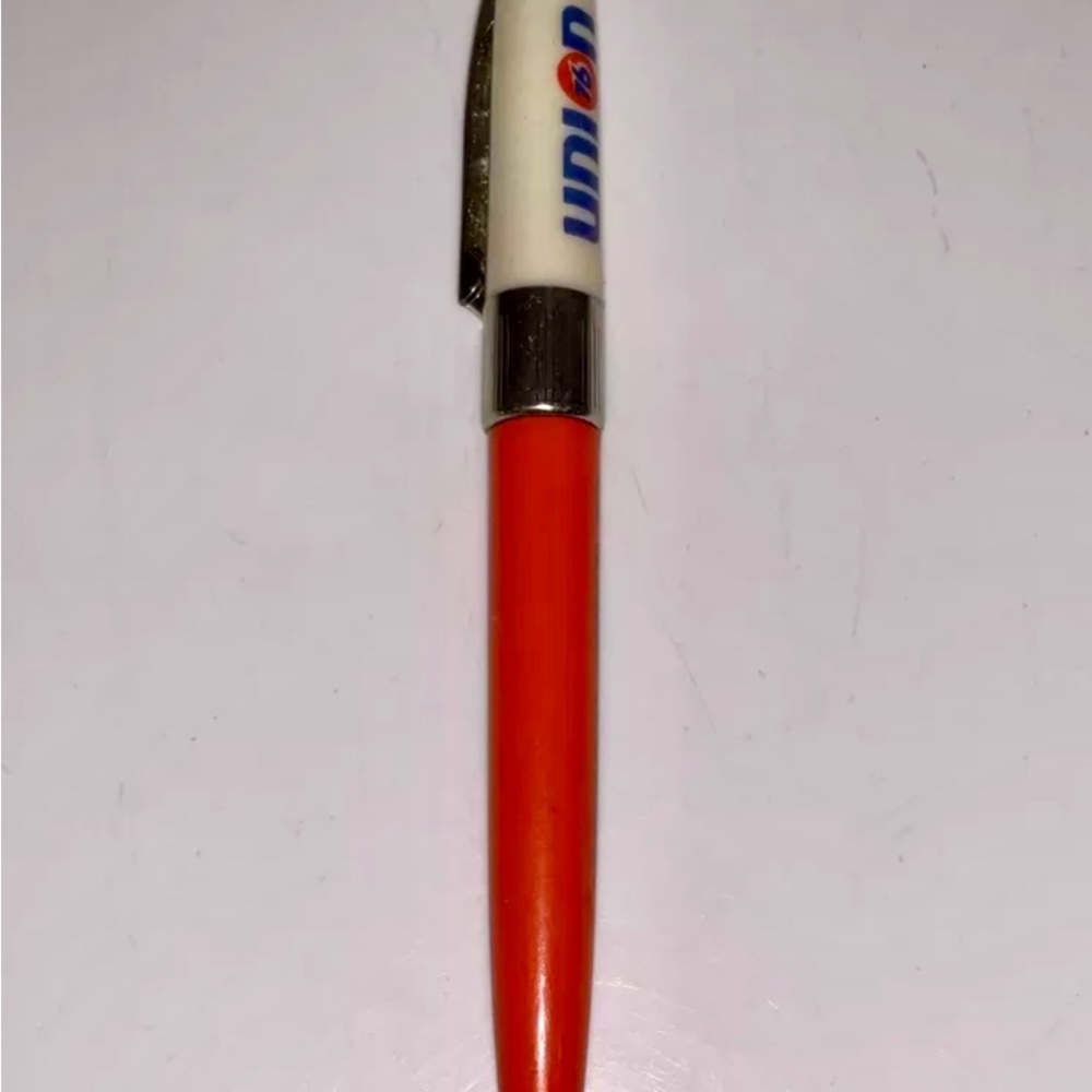 Vintage DENNY’S UNION 76 New Brighton Minn. Advertising Pen